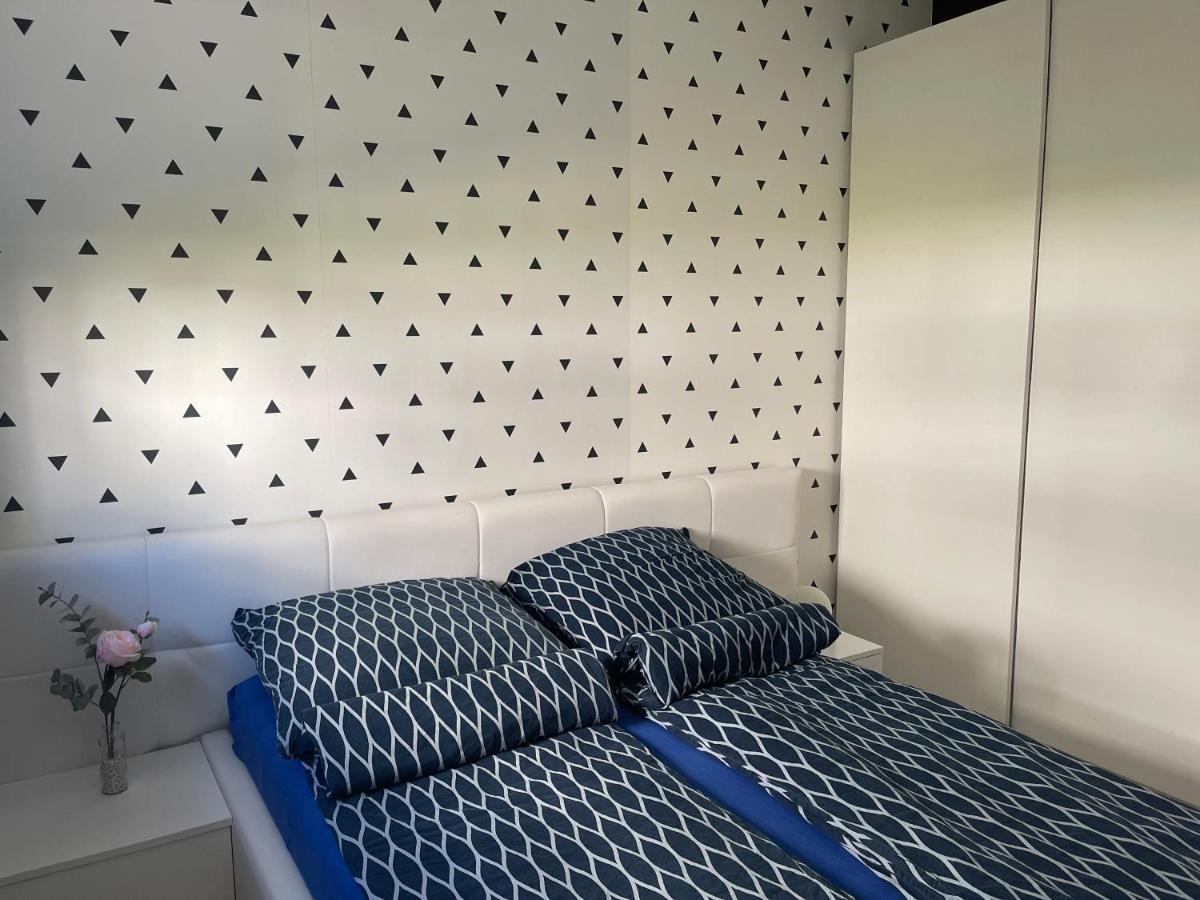 Neptun Apartament Świnoujście Exteriör bild