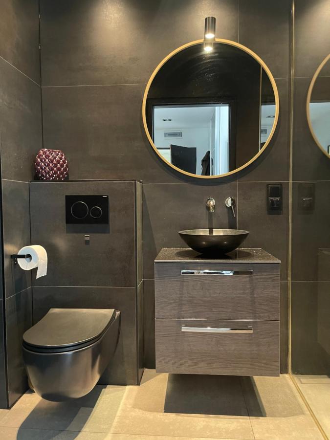 Neptun Apartament Świnoujście Exteriör bild